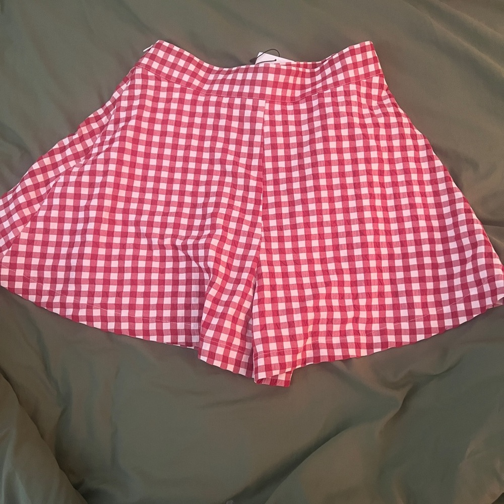 Zara White and Red Skort